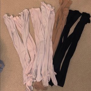 10 pairs of dance tights